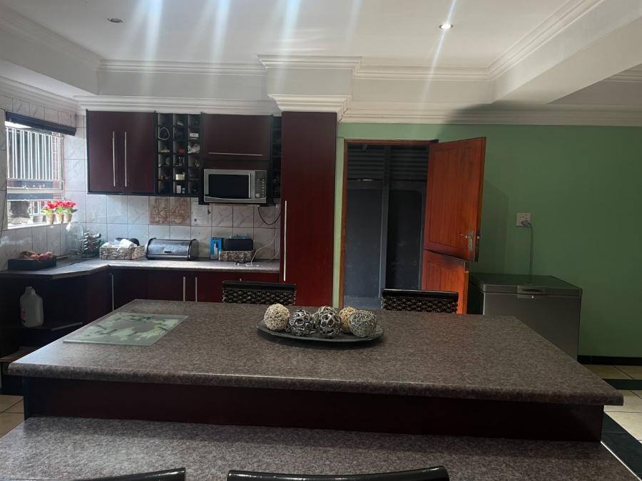 4 Bedroom Property for Sale in Heidedal Free State